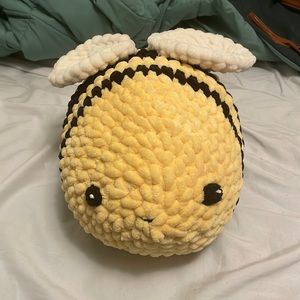 16” Crocheted Bubble Bee 🐝
